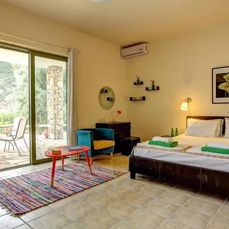 Villa Sleeps 6 Pool Air Con Wifi Sivota (Lefkada)